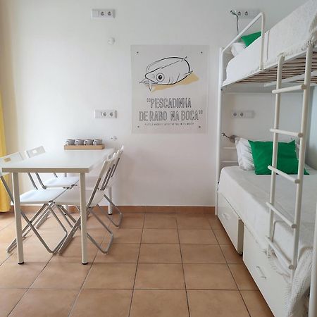 Racing Mackerel Hostel Lagos Exterior foto