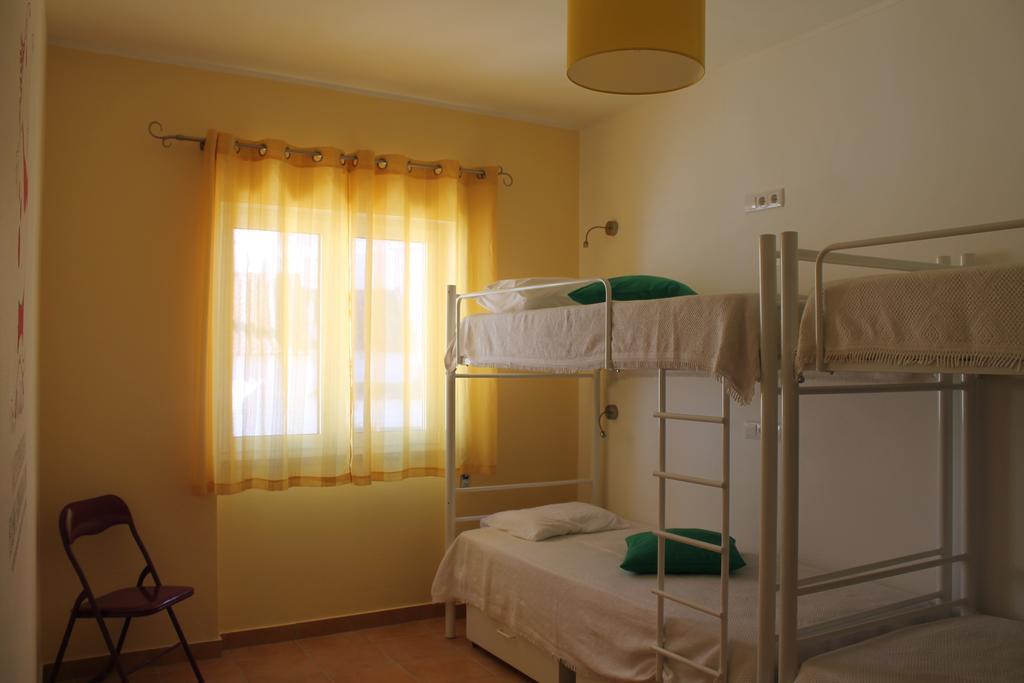 Racing Mackerel Hostel Lagos Quarto foto